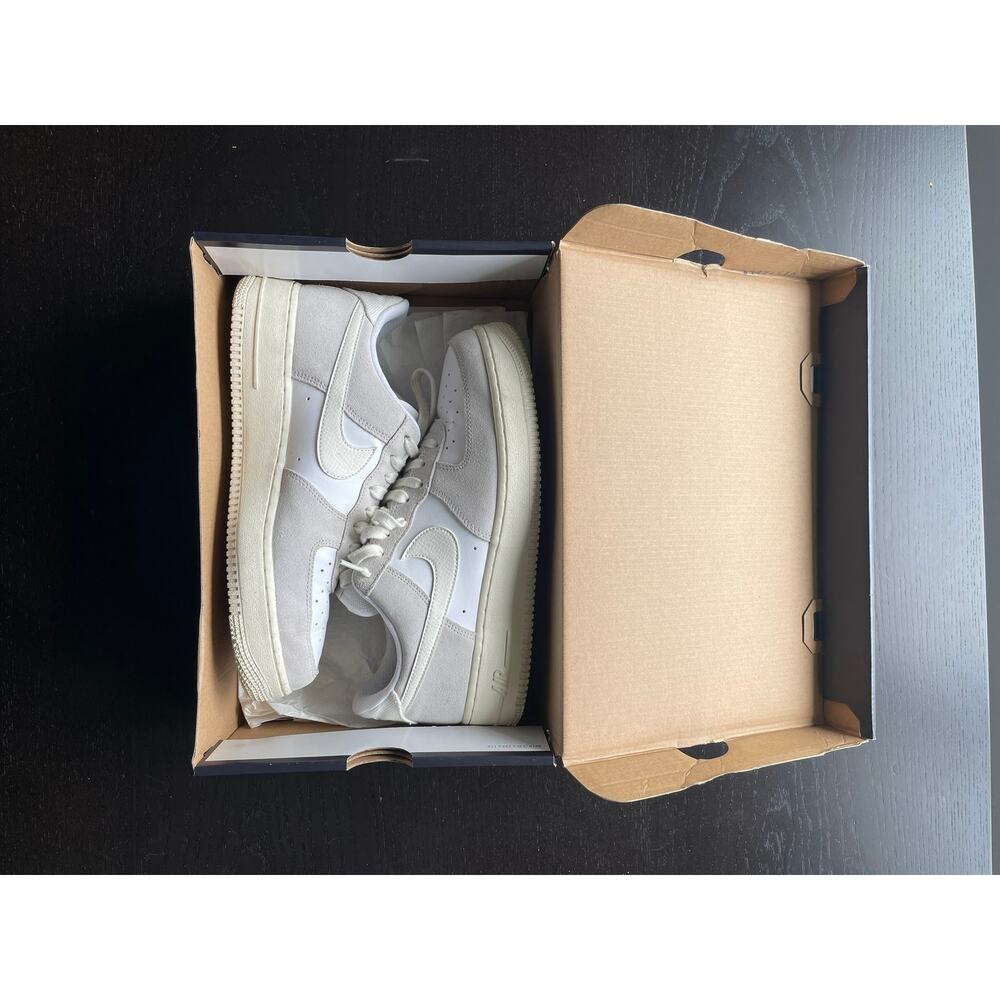 Nike Air Force 1 LV8 "sail"